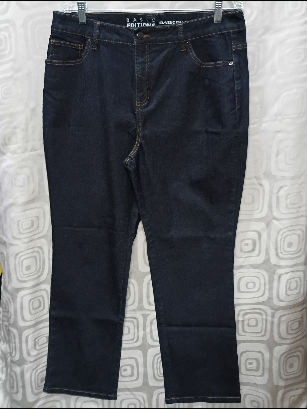 Basic Editions Womens Dark Indigo Straight Leg Jeans Size 16
